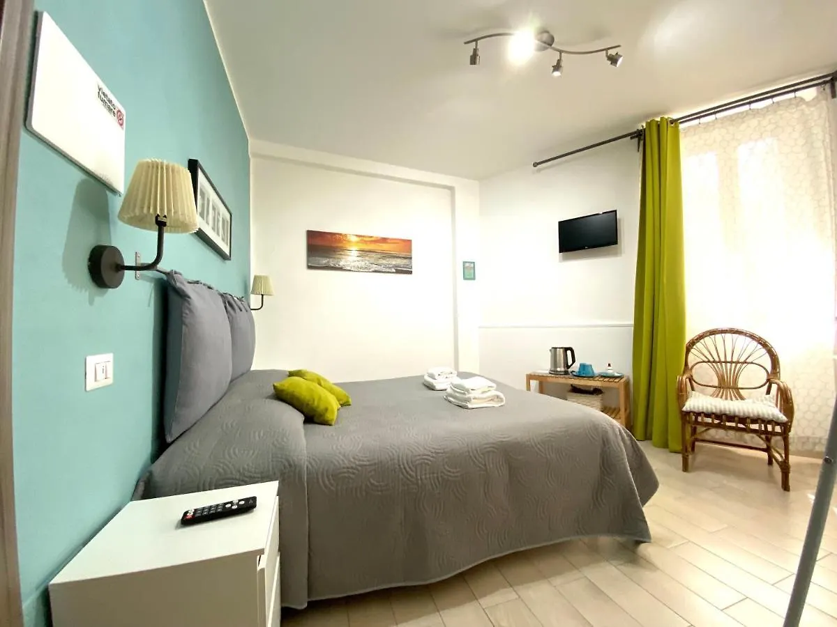 Bed & Breakfast La Rocca Taormina 0*,  Italy