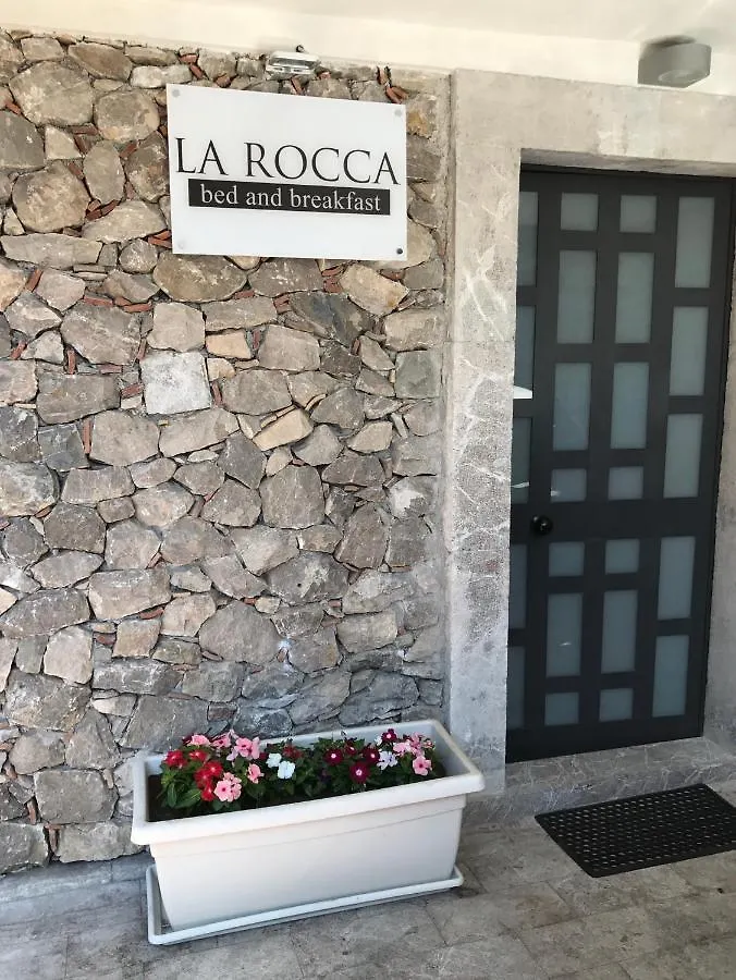Bed & Breakfast La Rocca contacts